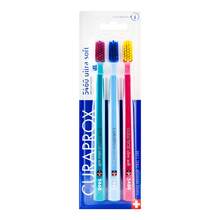 Abbildung: Curaprox CS 5460 ultrasoft Zahnbürste 3 St, Zahnbürste PZN 13427645 