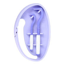 Abbildung: O Tom Tick Twister Zeckenhaken mit Clipbox lila 2 St PZN 14227026 