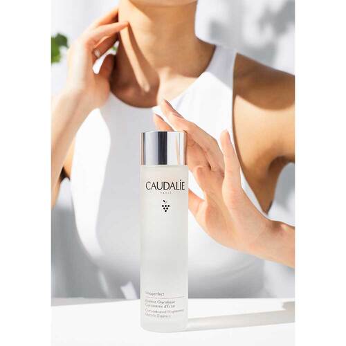 CAUDALIE Vinoperfect Essence Glykols&auml;ure Ausstrahl - 3