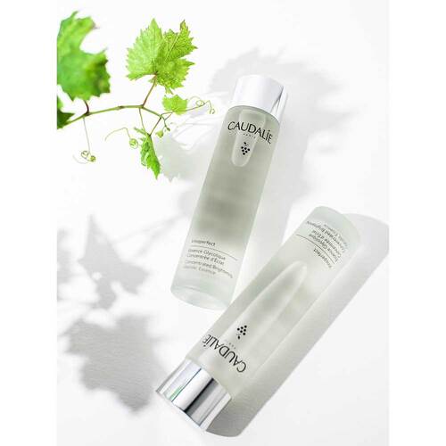 CAUDALIE Vinoperfect Essence Glykols&auml;ure Ausstrahl - 4