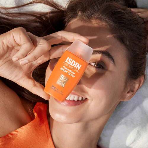 Isdin Fotoprotector Fusion Water Magic glow Lsf 30 - 2